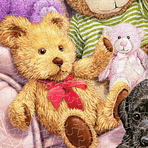 Grandma's Armchair - 2000 Piece Jigsaw Puzzle