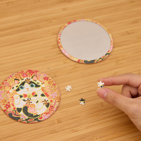 Pintoo PA1012 Tuxedo cat - Puzzle Mirror Jigsaw Puzzle by Cotton Lion